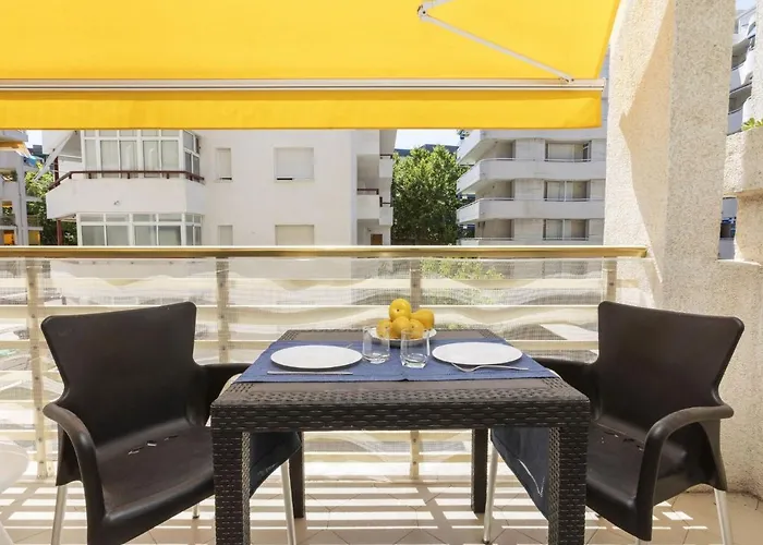 Novelty 5 By Interhome Daire