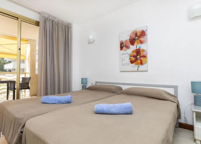 Novelty 5 By Interhome Daire